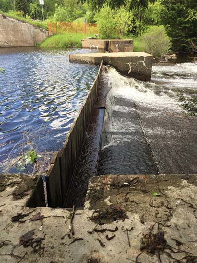 Outlet Dam